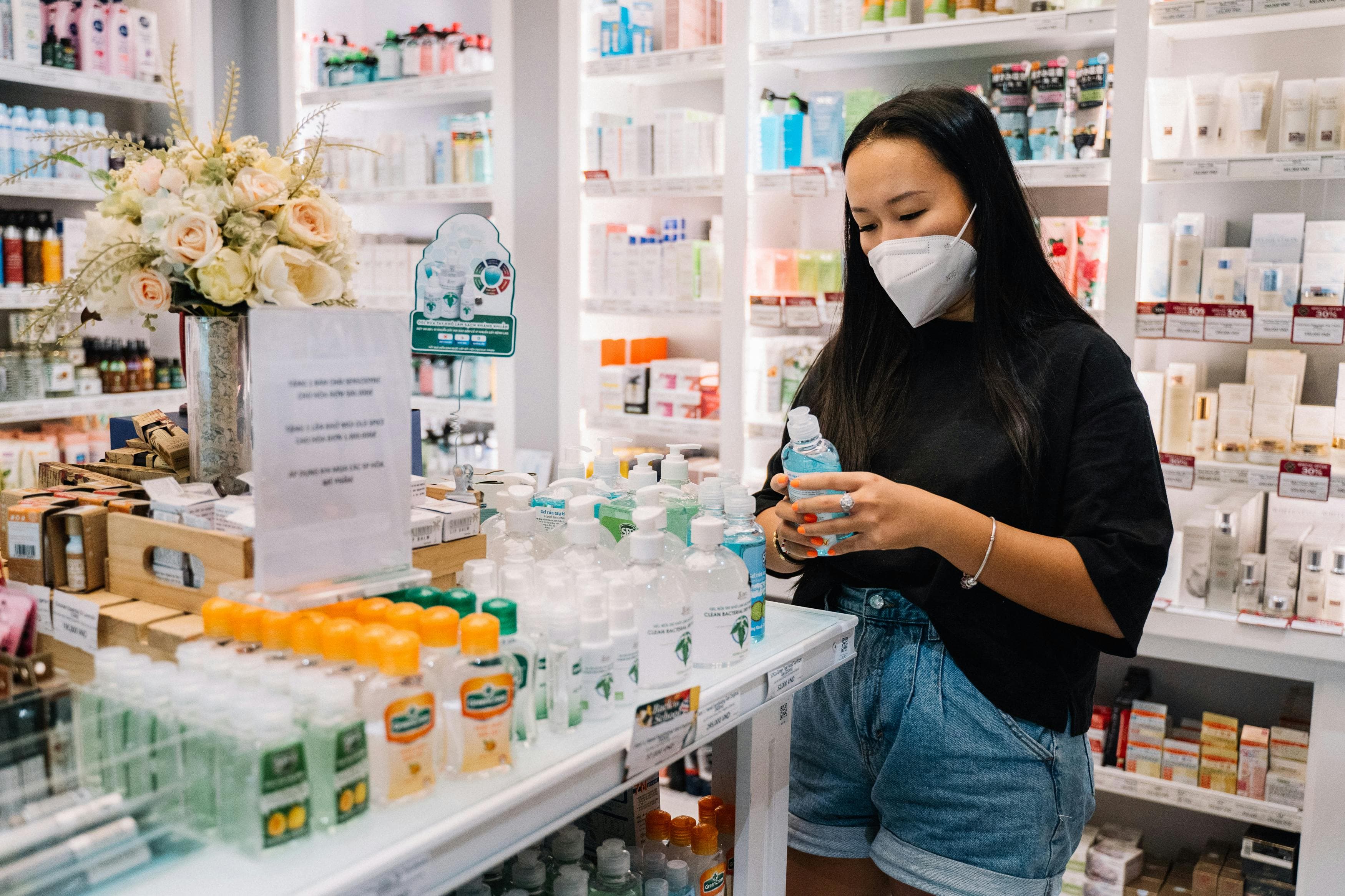 A woman discussing PCOS treatment options with her doctor