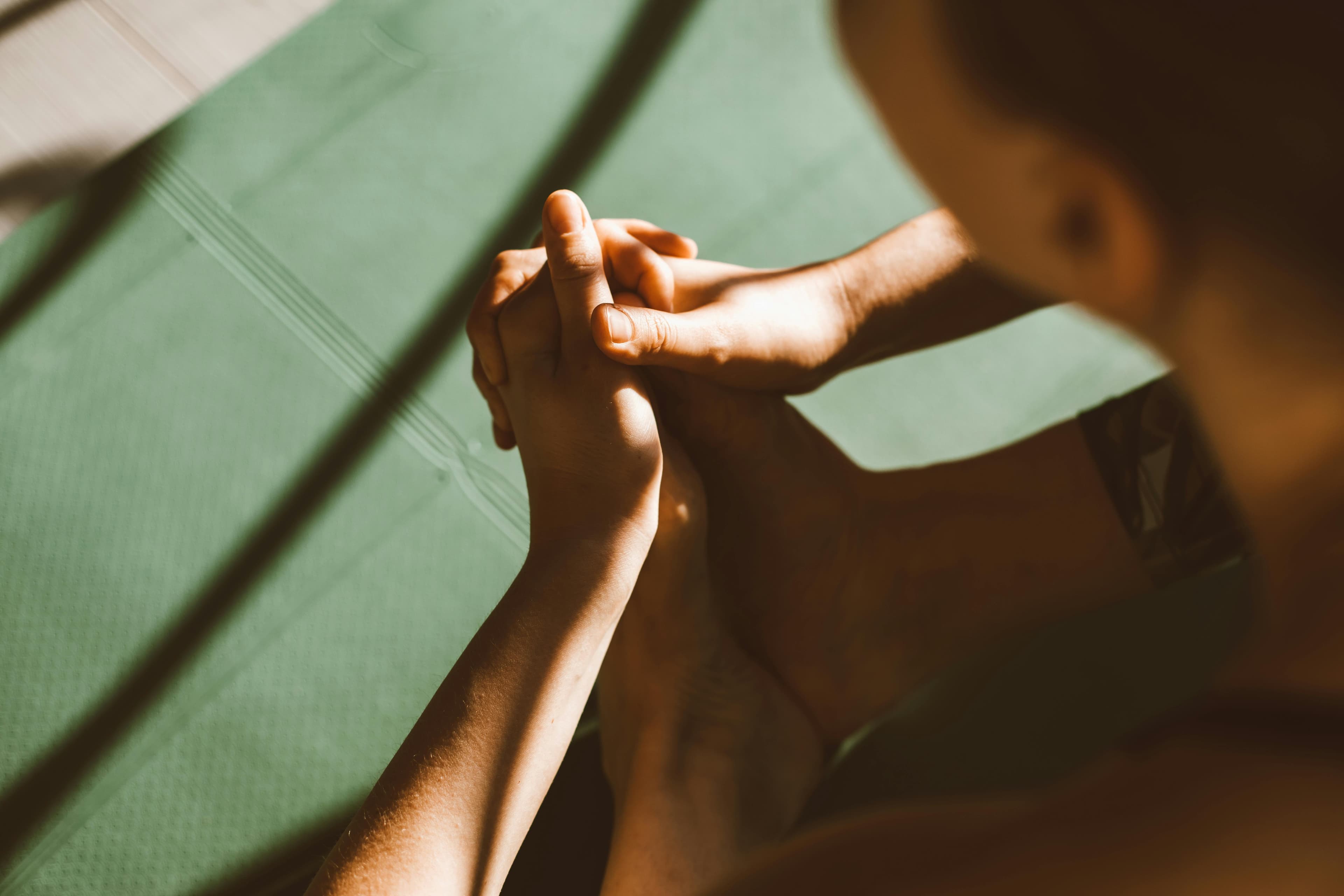 Comparison of body composition in women with and without estrogen replacement therapy