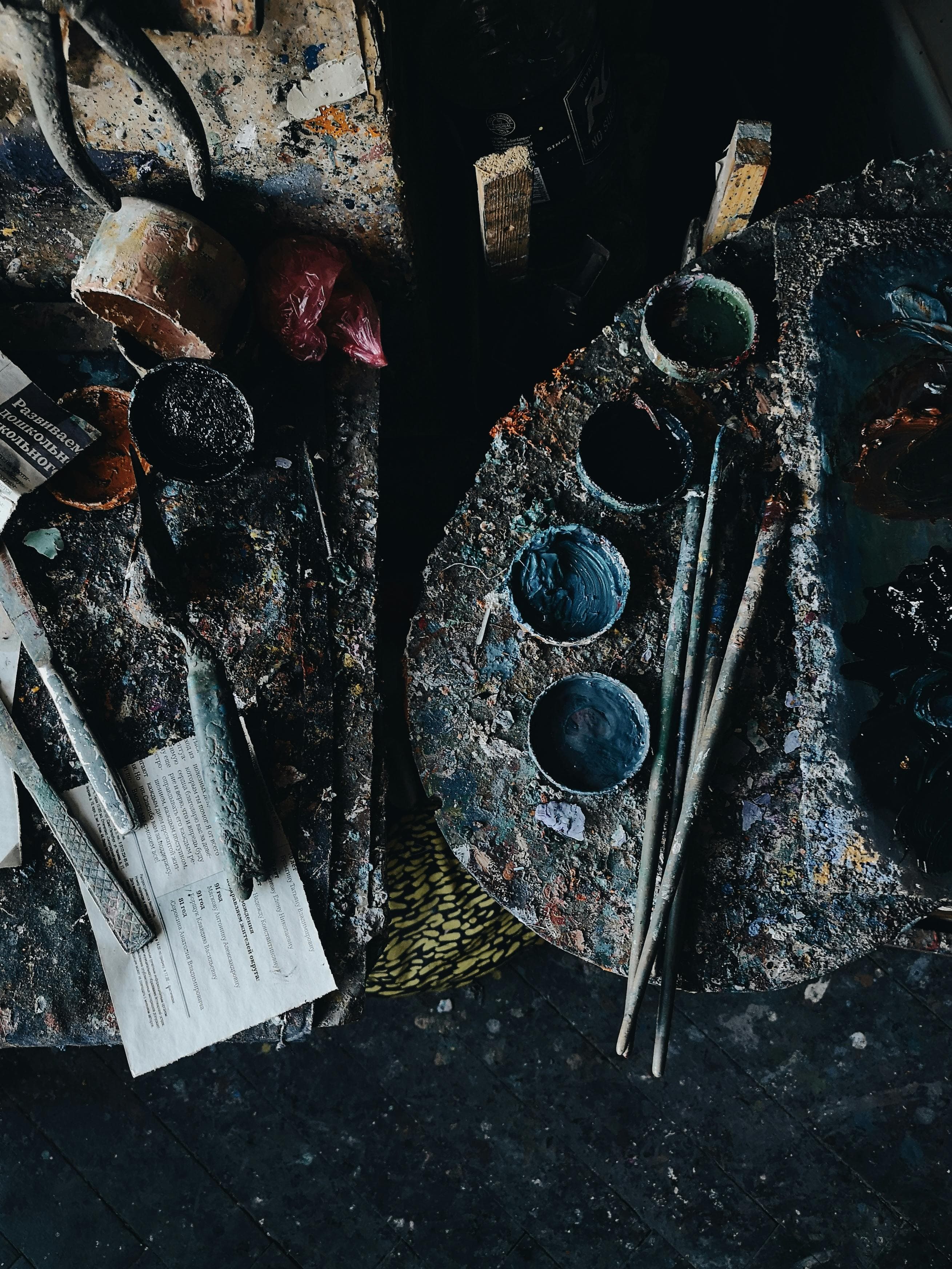 Various pigments and tools used in corneal tattooing